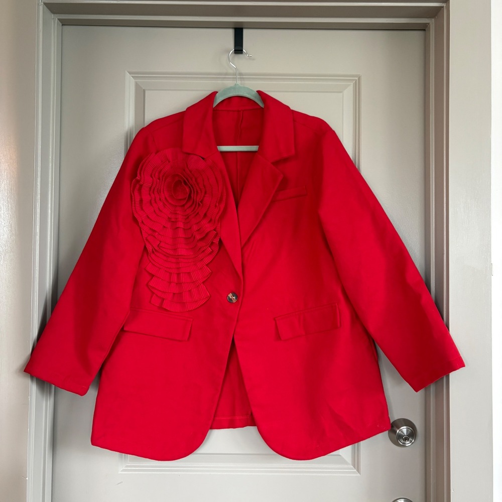 SHEIN Curve Blazer Rosette Accent Red 0XL